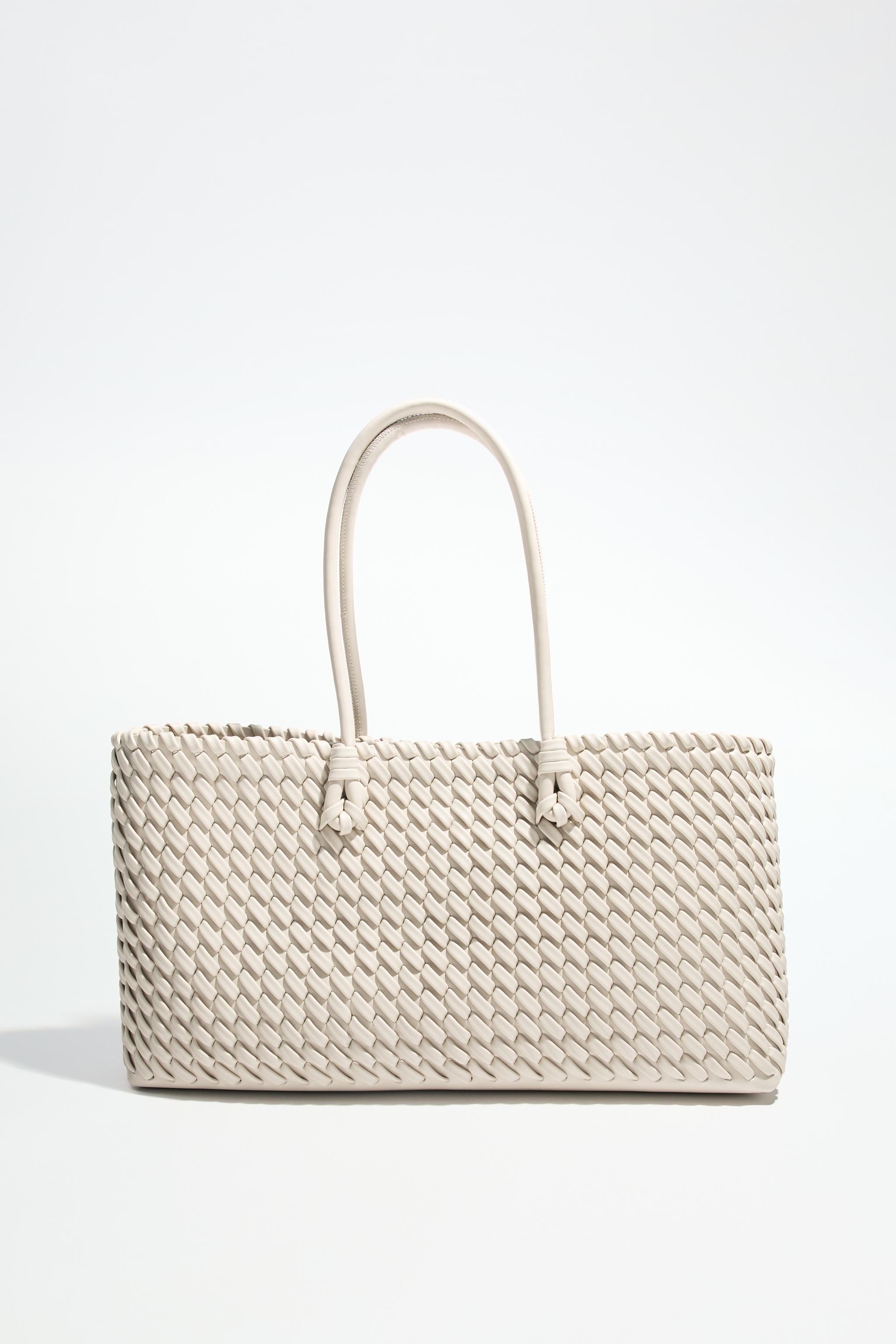 ELONGATED WOVEN SHOPPER